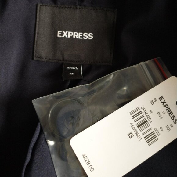Express Coat Women's Oversized Double Breasted Coat in Navy NWT - Picture 9 of 14